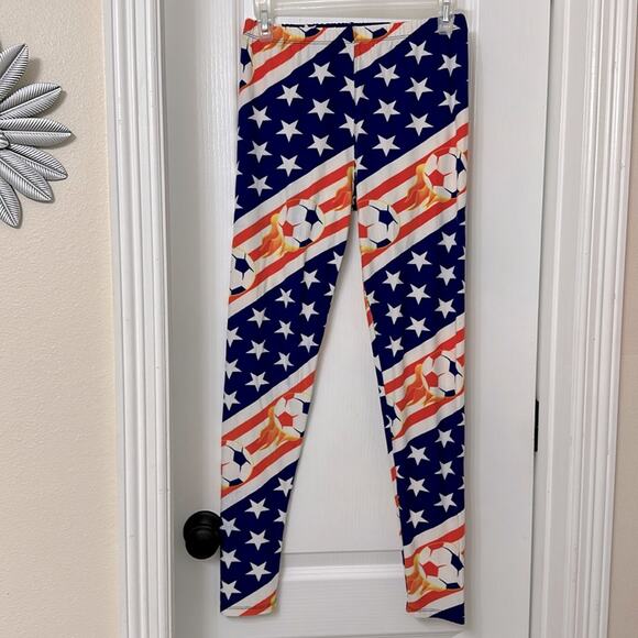 Always flaming hot soccer ball all over graphic legging one size - Picture 1 of 4